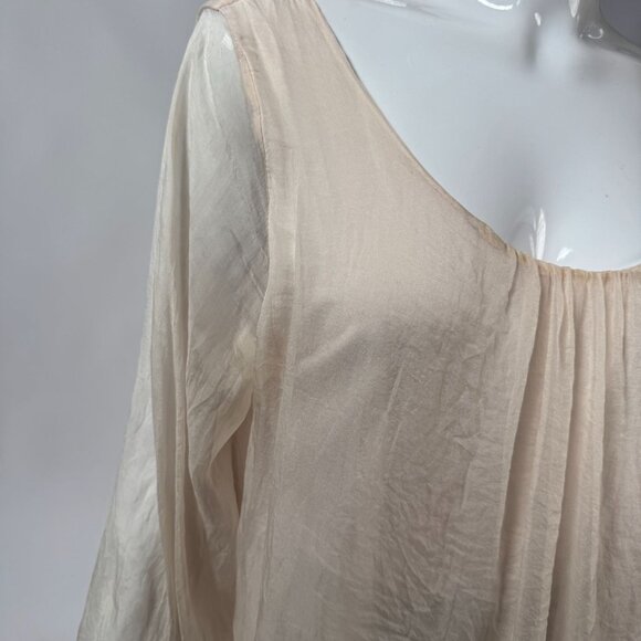 Sheer Beige Blouse With Embroidered Hem & 3/4 Sleeves By Prontomoda Giusy - Picture 5 of 16